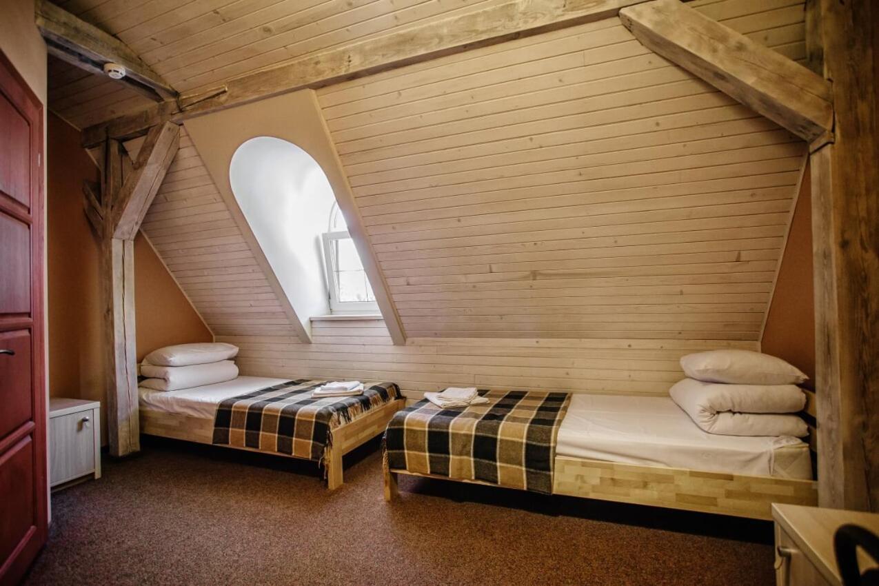 Guest House "Arkhistratyg" Lviv Ngoại thất bức ảnh