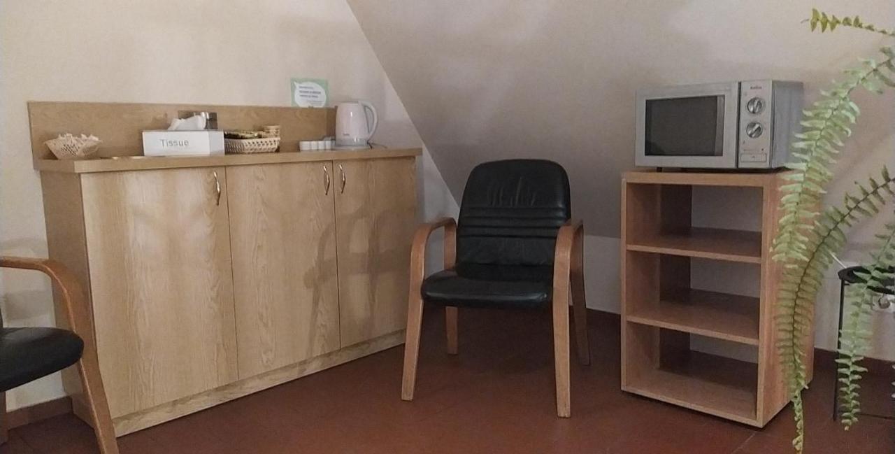 Guest House "Arkhistratyg" Lviv Ngoại thất bức ảnh