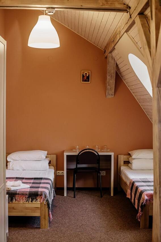 Guest House "Arkhistratyg" Lviv Ngoại thất bức ảnh