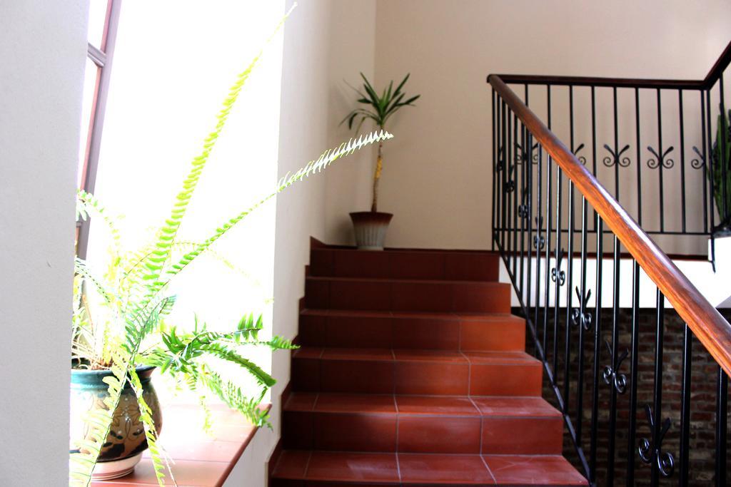 Guest House "Arkhistratyg" Lviv Ngoại thất bức ảnh