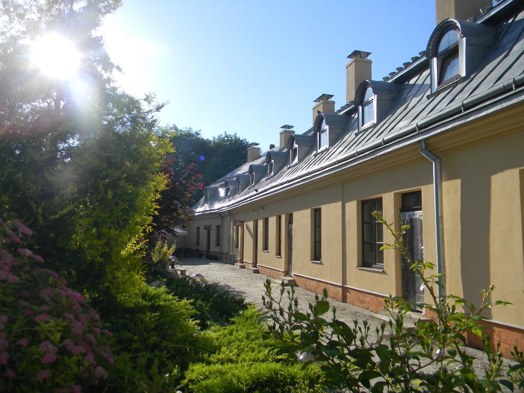 Guest House "Arkhistratyg" Lviv Ngoại thất bức ảnh