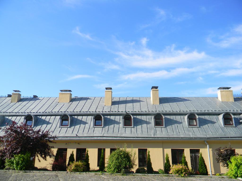 Guest House "Arkhistratyg" Lviv Ngoại thất bức ảnh