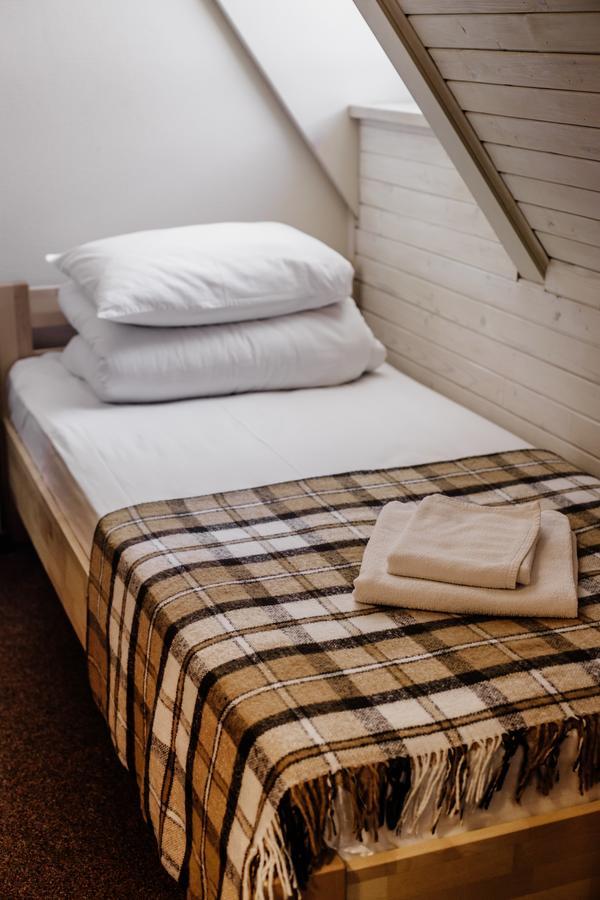 Guest House "Arkhistratyg" Lviv Ngoại thất bức ảnh
