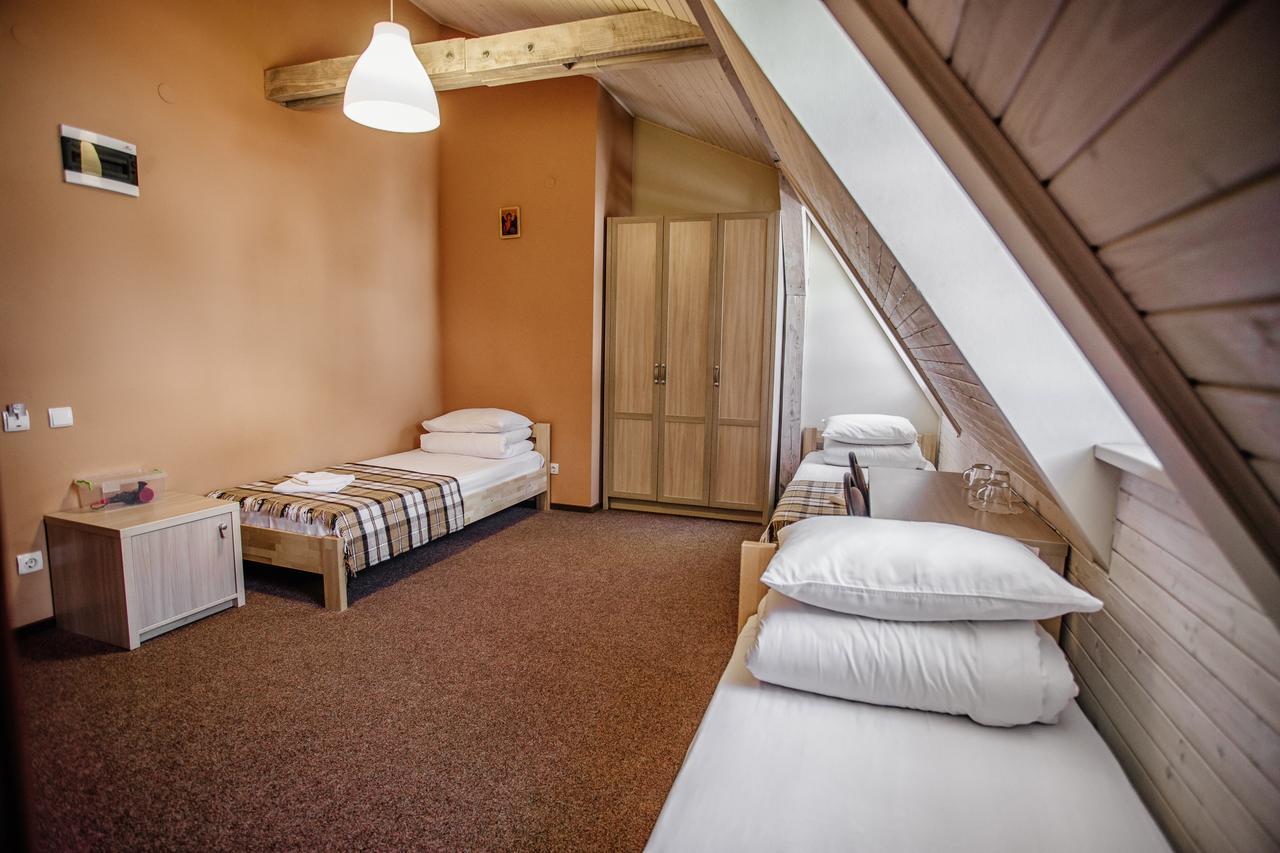Guest House "Arkhistratyg" Lviv Ngoại thất bức ảnh